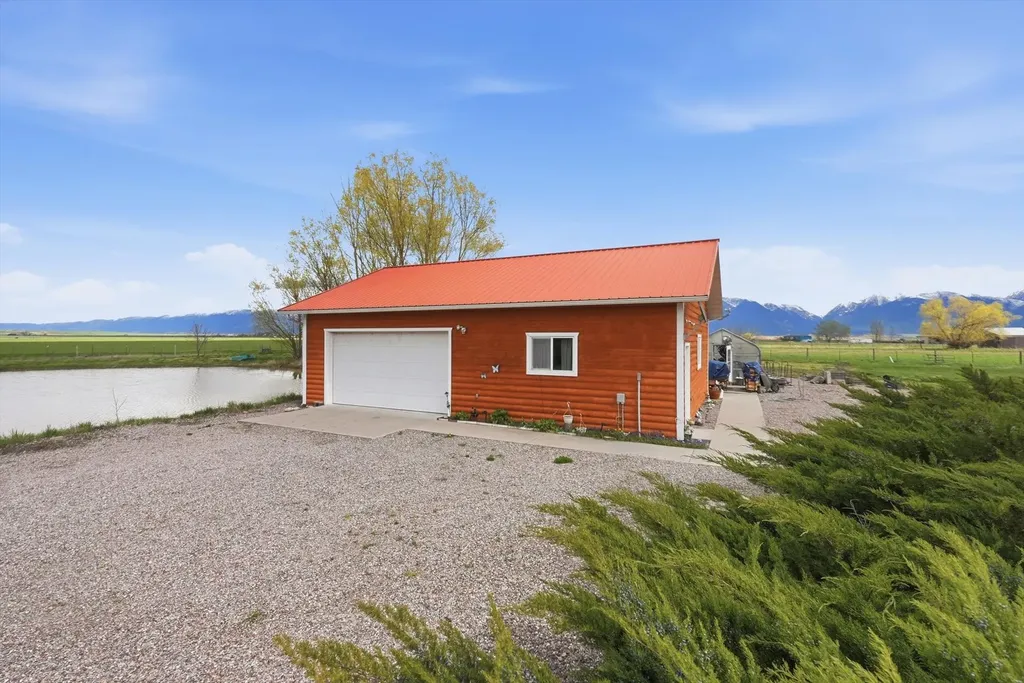 52772 Herak Road Charlo MT 59824