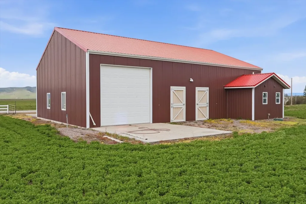 52772 Herak Road Charlo MT 59824
