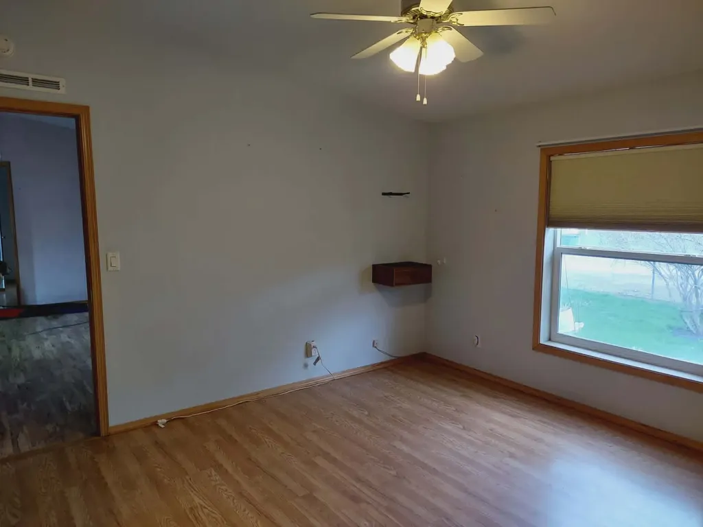 203 E Oak Street Plains MT 59859