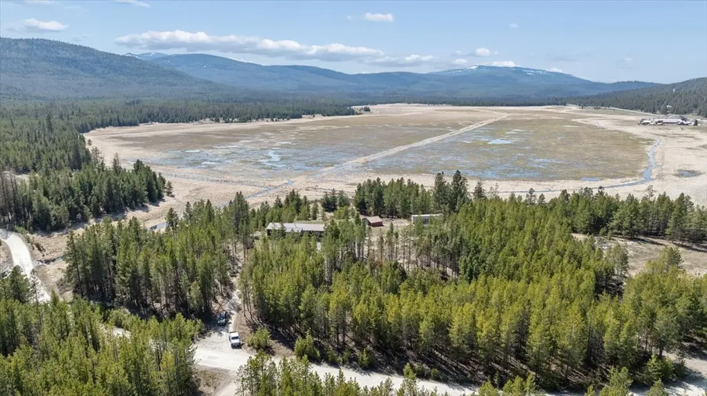 162 Mcgregor Meadows Road W Marion MT 59925