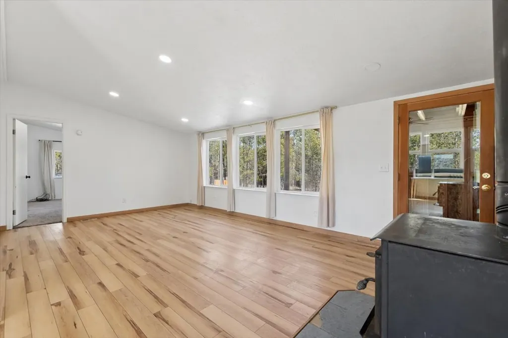 162 Mcgregor Meadows Road W Marion MT 59925