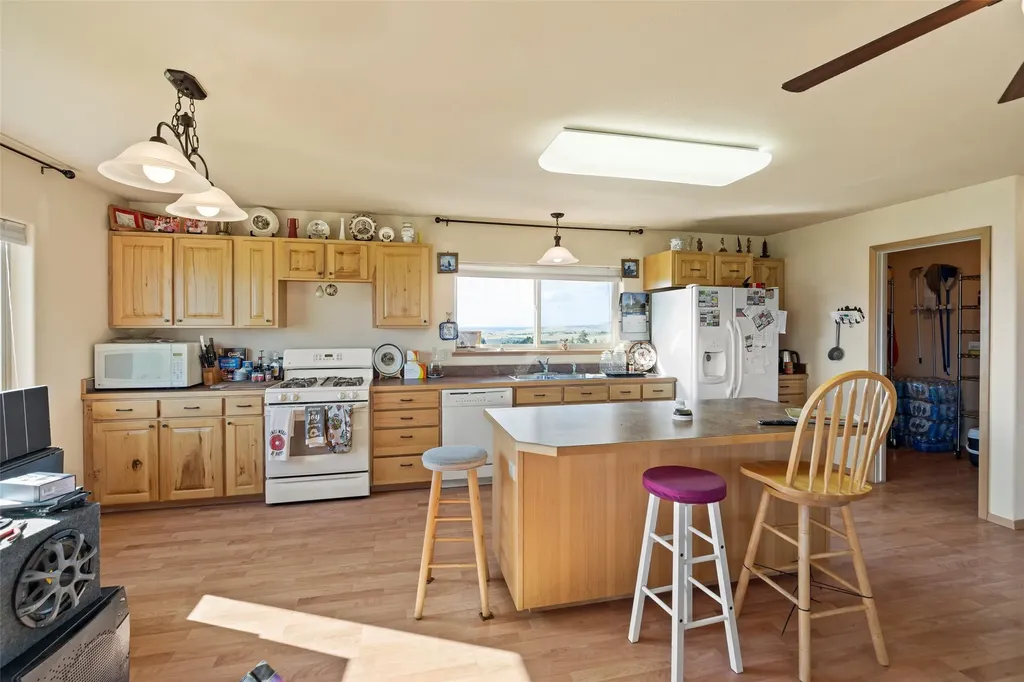 11 Vista View Drive Eureka MT 59917
