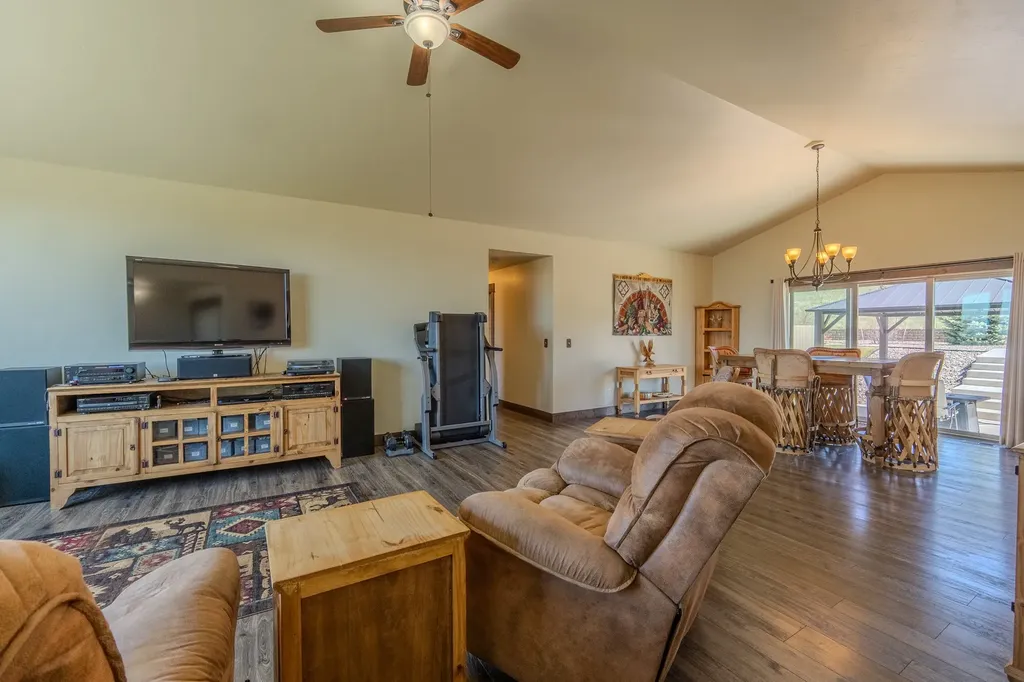 2993 Arendelle Road East Helena MT 59635