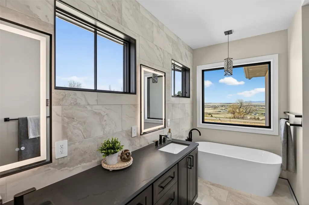 2 Spring View Lane Great Falls MT 59404