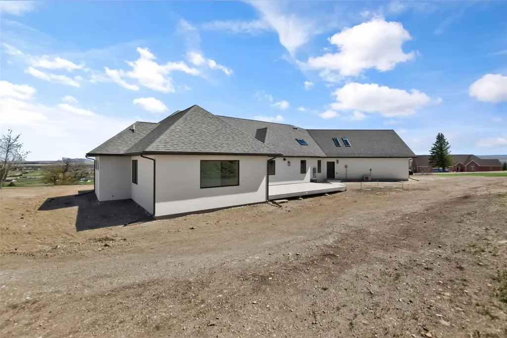 2 Spring View Lane Great Falls MT 59404