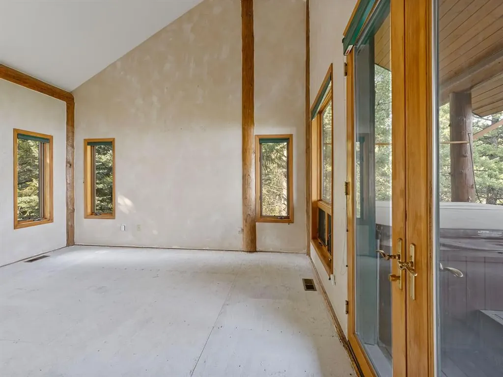 317 Wolf Run Drive Whitefish MT 59937