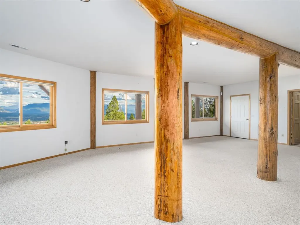 317 Wolf Run Drive Whitefish MT 59937