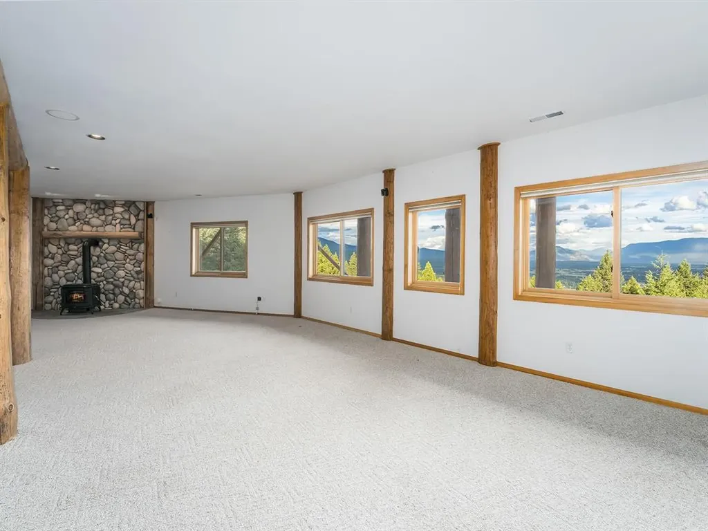 317 Wolf Run Drive Whitefish MT 59937