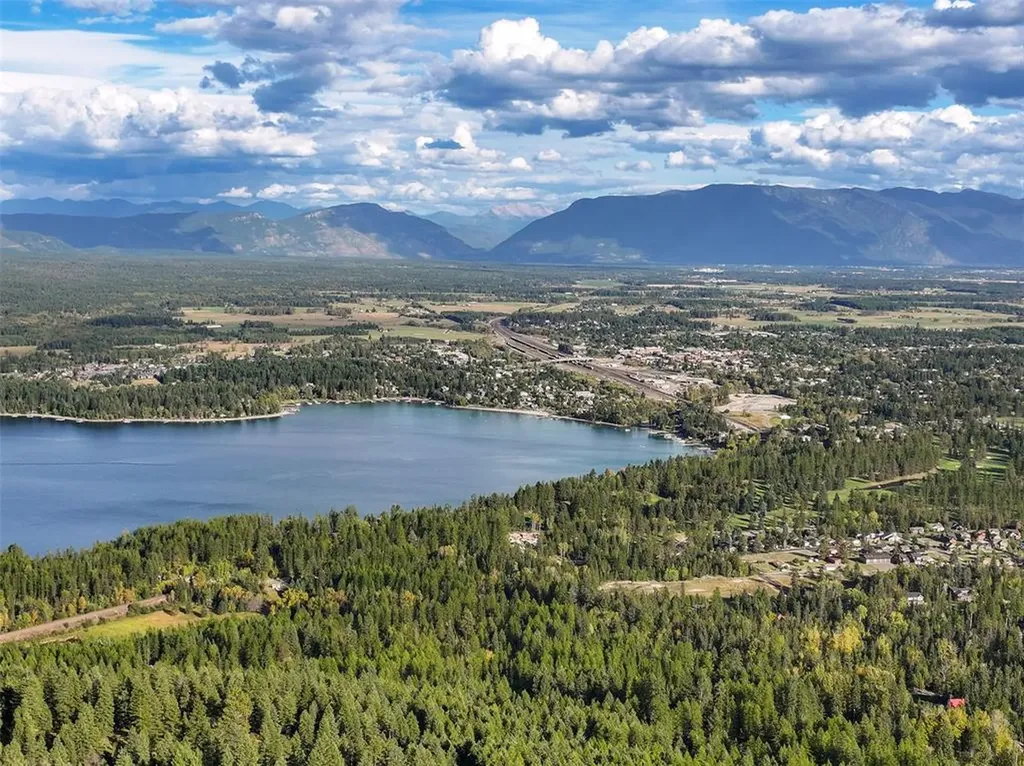 317 Wolf Run Drive Whitefish MT 59937