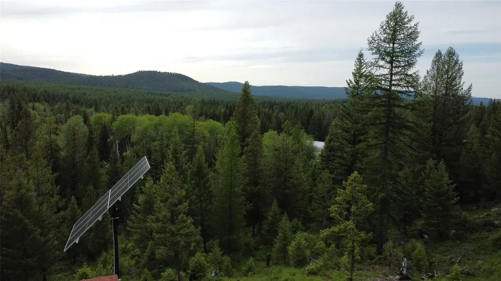 347 & Nhn Soaring Eagle Trail Fortine MT 59918
