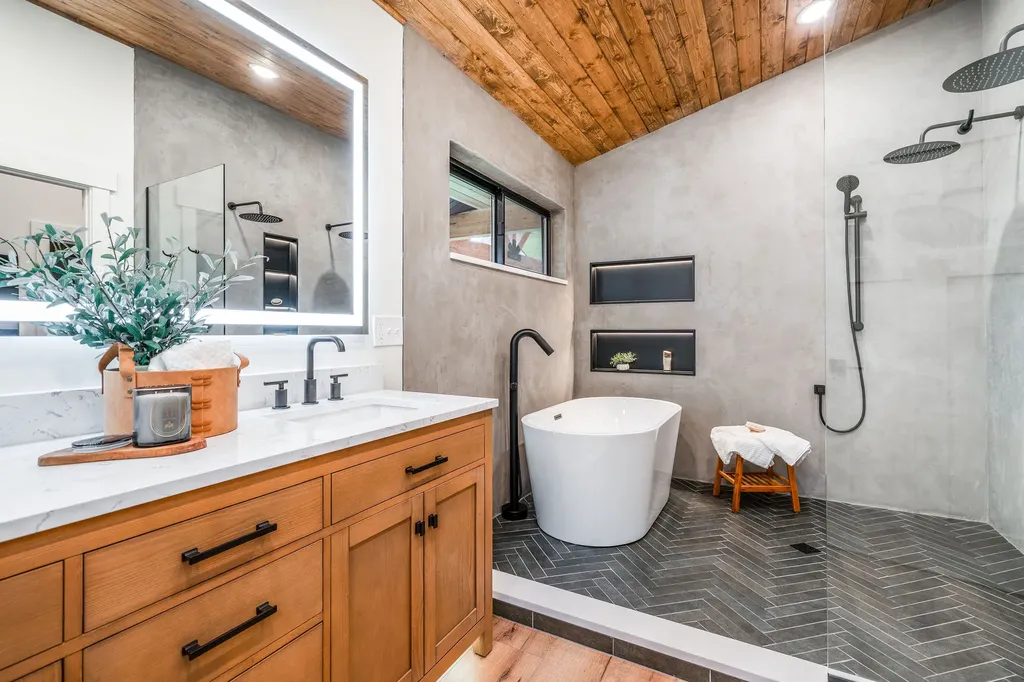 3219 Bear Creek Road Bonner MT 59823