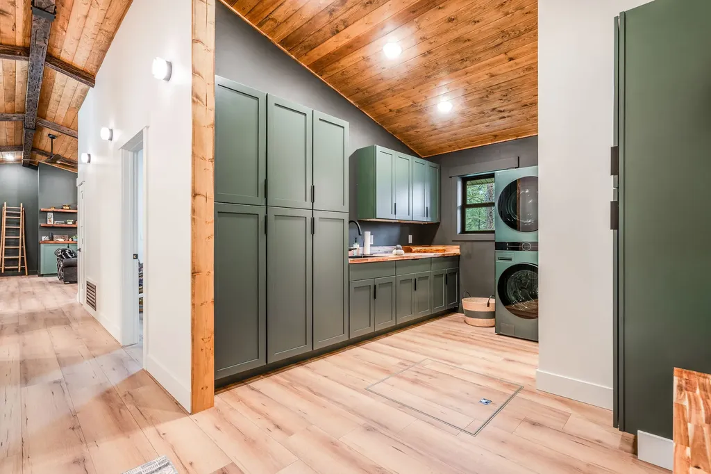 3219 Bear Creek Road Bonner MT 59823