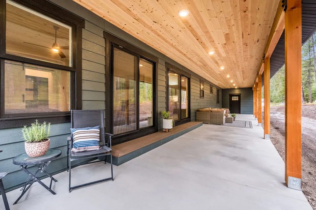 3219 Bear Creek Road Bonner MT 59823