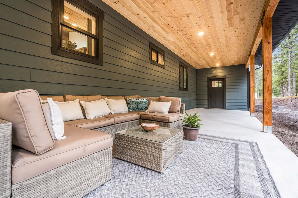 3219 Bear Creek Road Bonner MT 59823