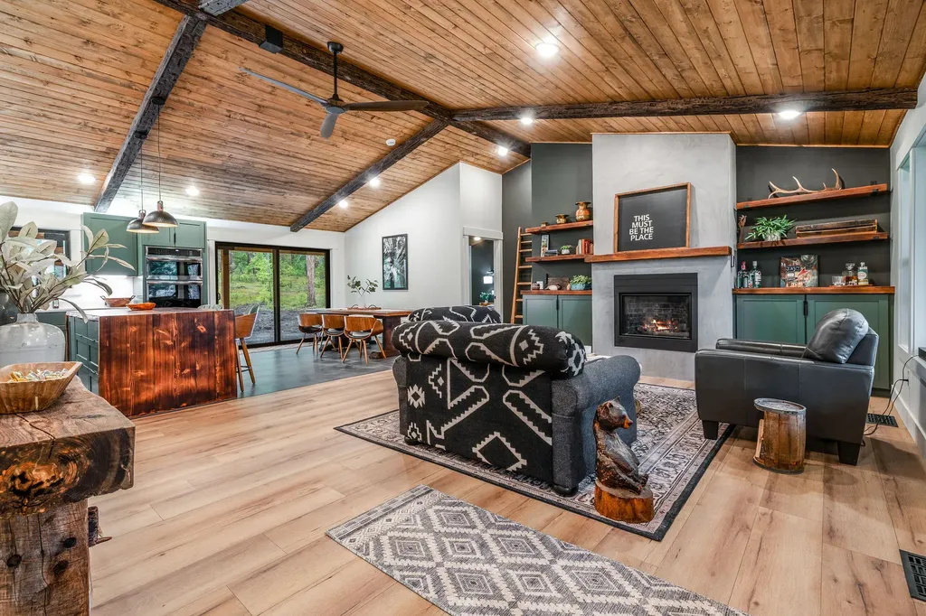 3219 Bear Creek Road Bonner MT 59823