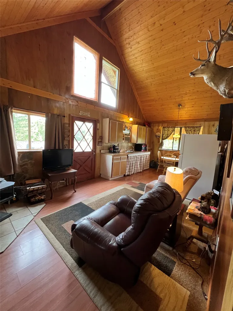 347 & Nhn Soaring Eagle Trail Fortine MT 59918
