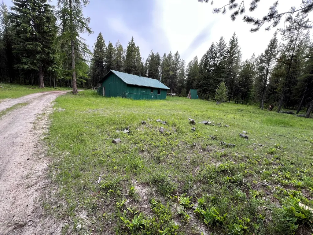 347 & 673 & Nhn Soaring Eagle Trail Fortine MT 59918