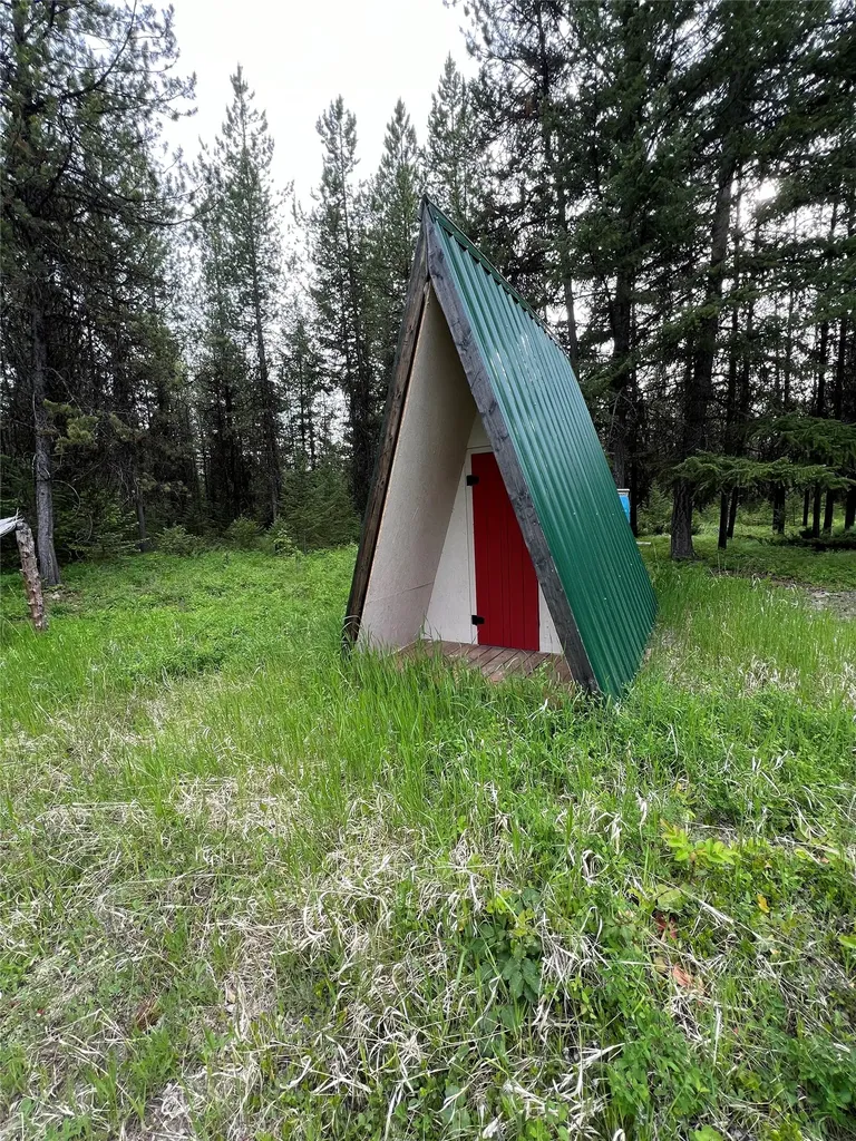 347 & 673 & Nhn Soaring Eagle Trail Fortine MT 59918