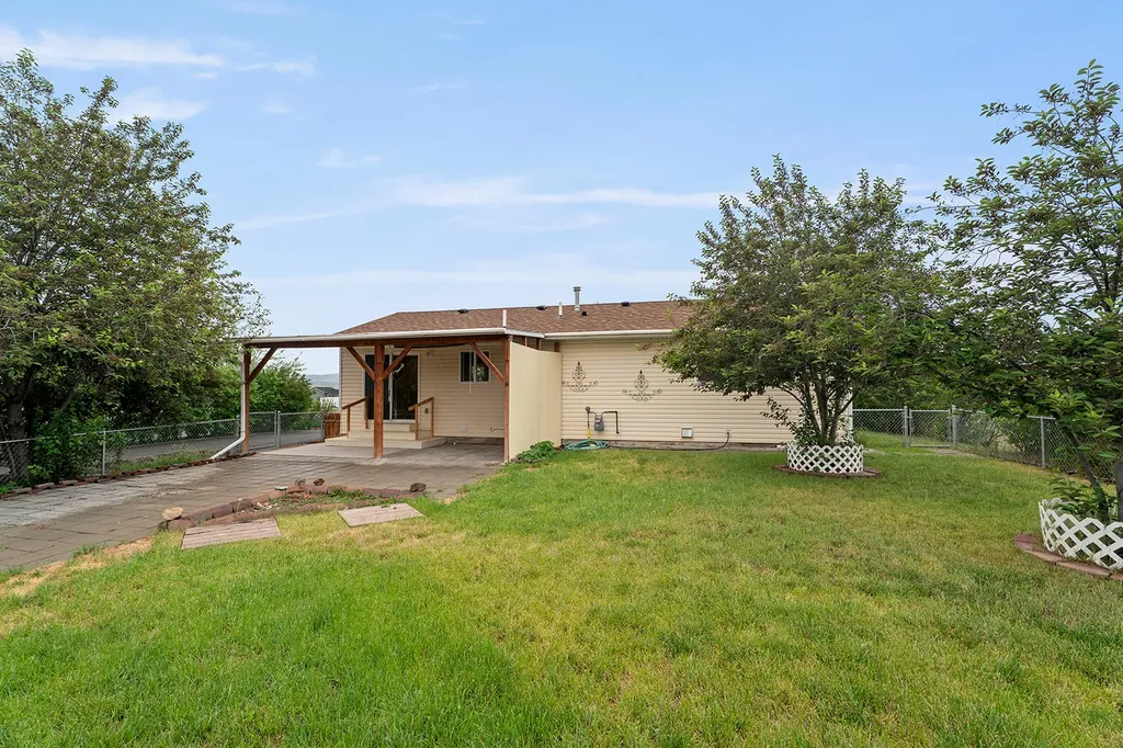 921 Darter Road Helena MT 59602