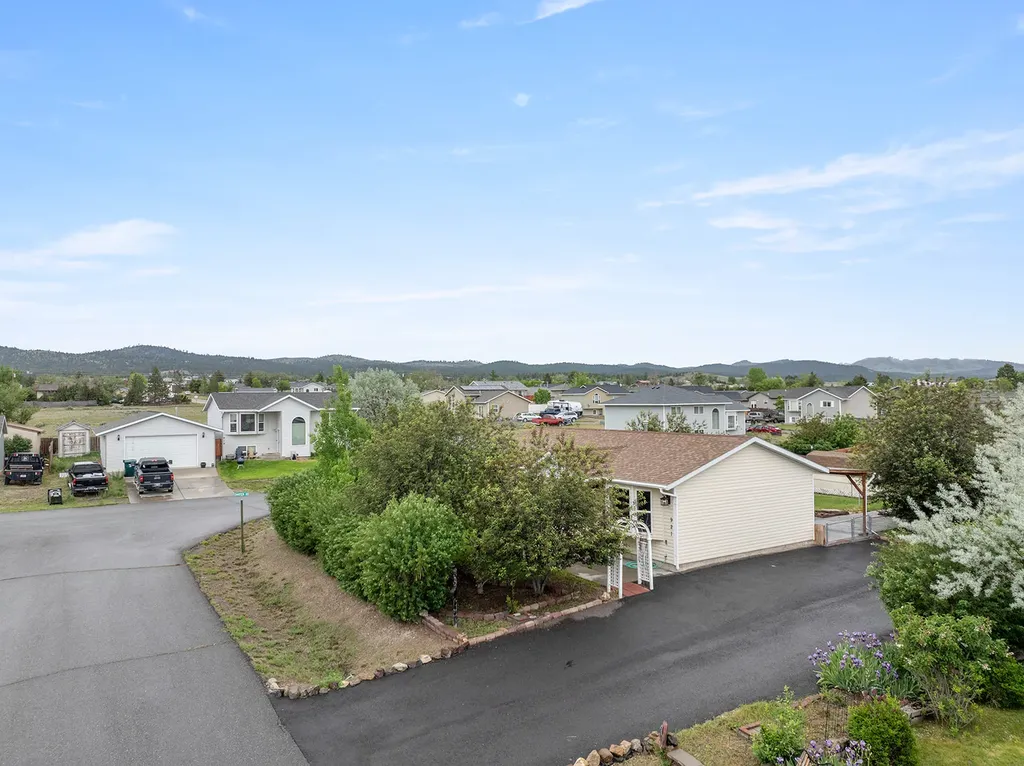 921 Darter Road Helena MT 59602