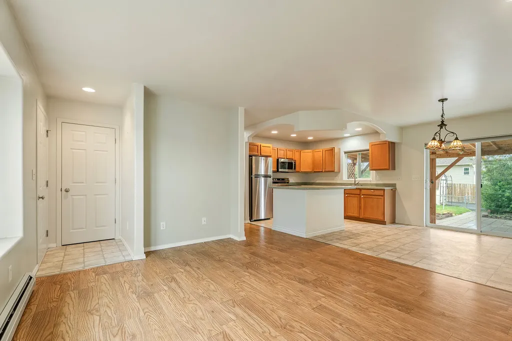 921 Darter Road Helena MT 59602