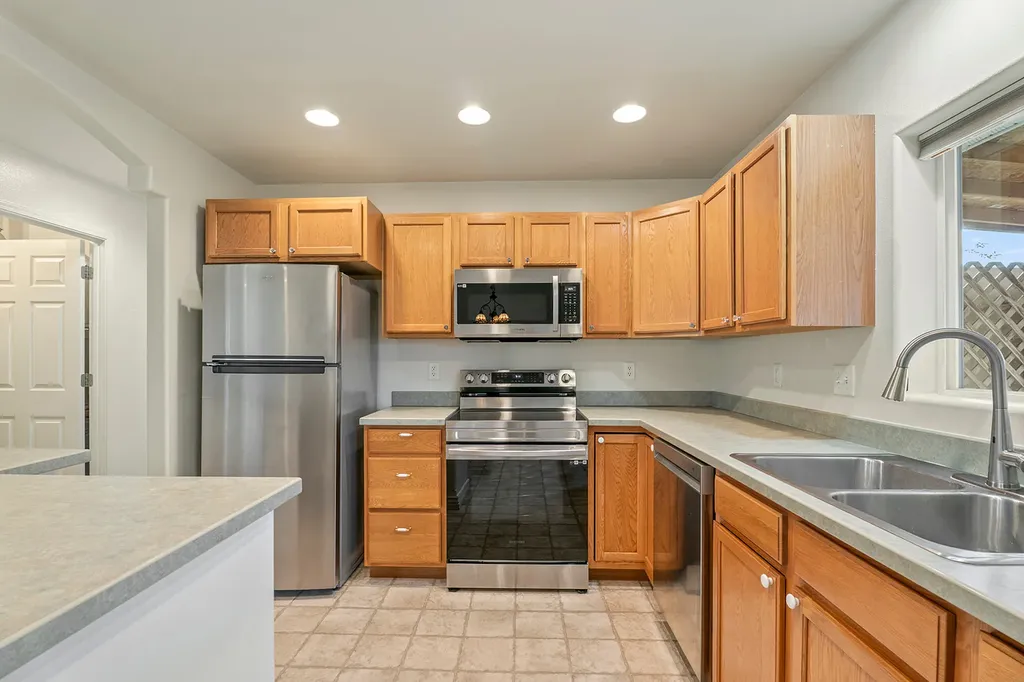 921 Darter Road Helena MT 59602