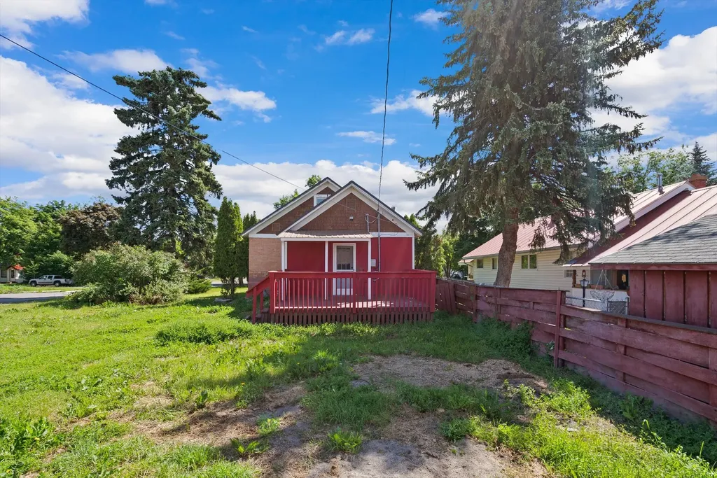 806 7th Avenue W Kalispell MT 59901