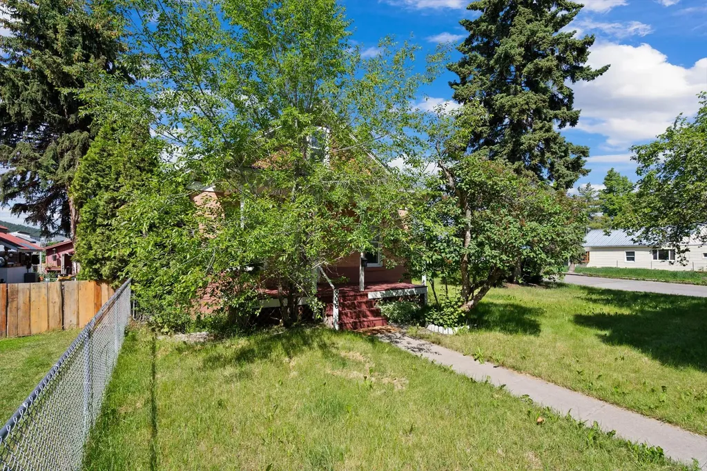 806 7th Avenue W Kalispell MT 59901