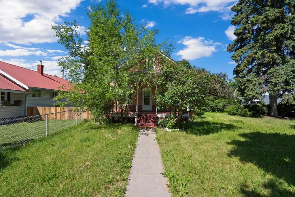 806 7th Avenue W Kalispell MT 59901