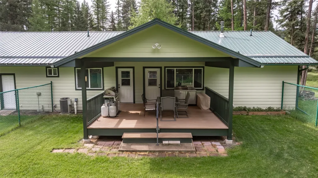 13033 Trinkus Lane Bigfork MT 59911