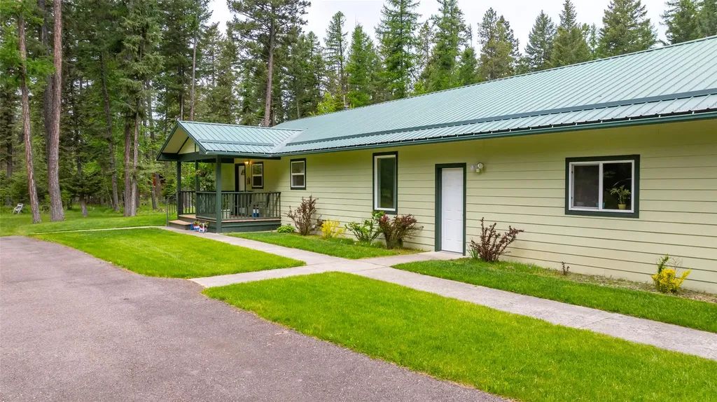 13033 Trinkus Lane Bigfork MT 59911