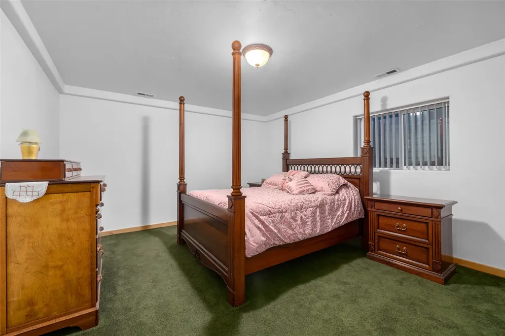 13033 Trinkus Lane Bigfork MT 59911