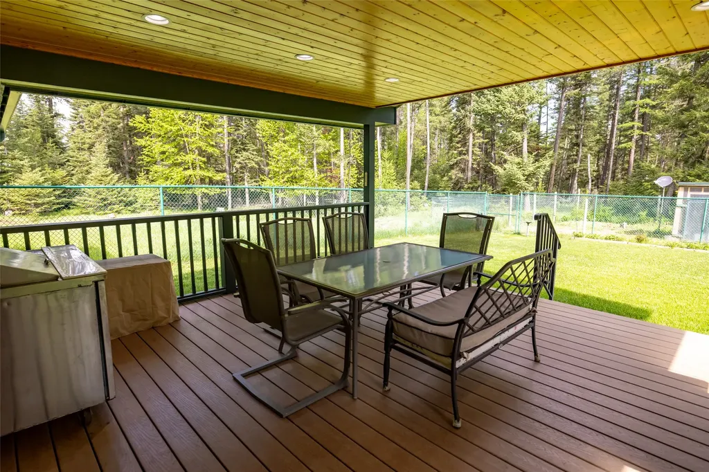 13033 Trinkus Lane Bigfork MT 59911