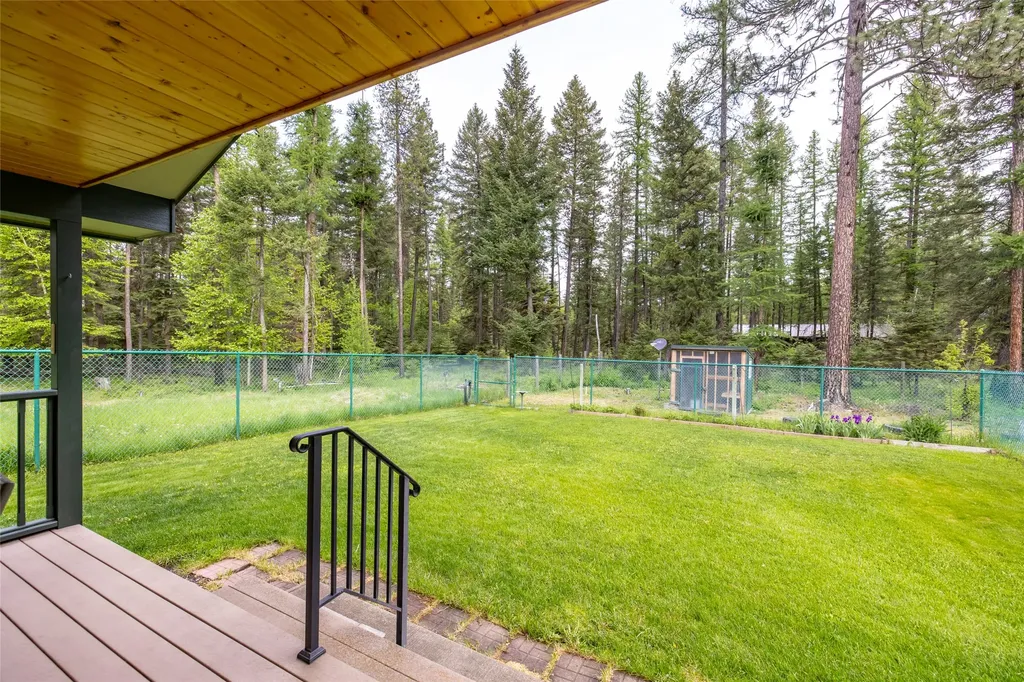 13033 Trinkus Lane Bigfork MT 59911