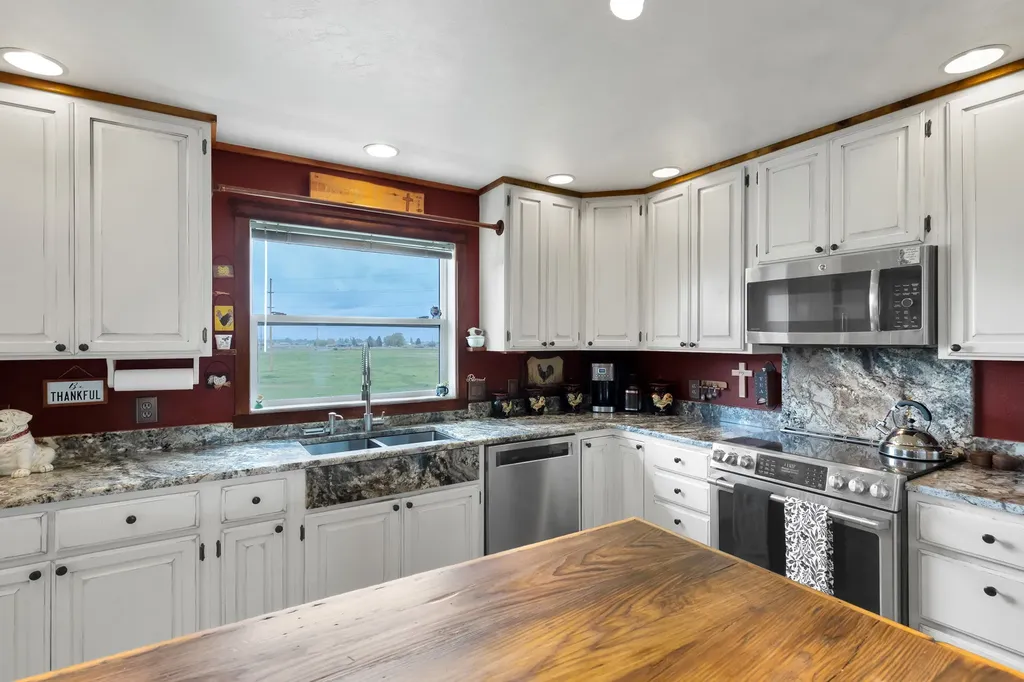 551 Fox Meadow Lane Hamilton MT 59840