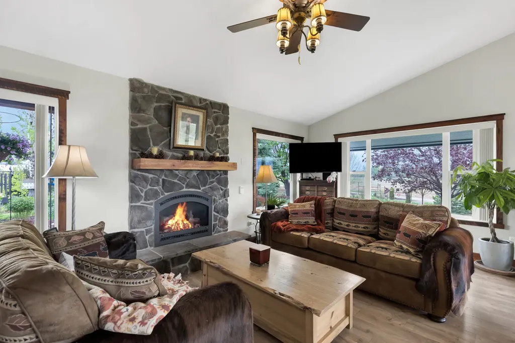 551 Fox Meadow Lane Hamilton MT 59840
