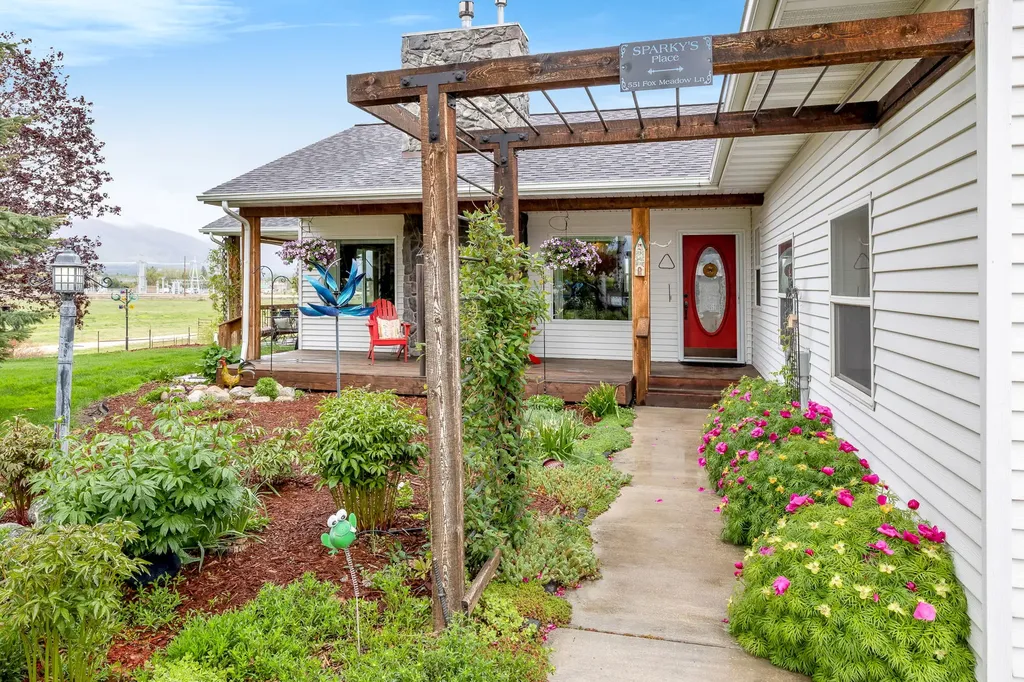 551 Fox Meadow Lane Hamilton MT 59840