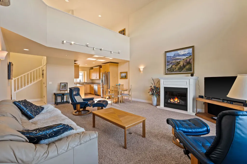 2120 Marina Court Bigfork MT 59911