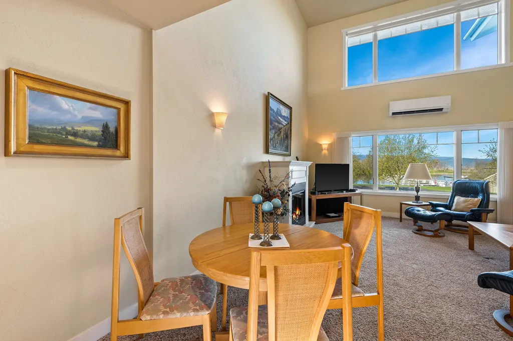 2120 Marina Court Bigfork MT 59911