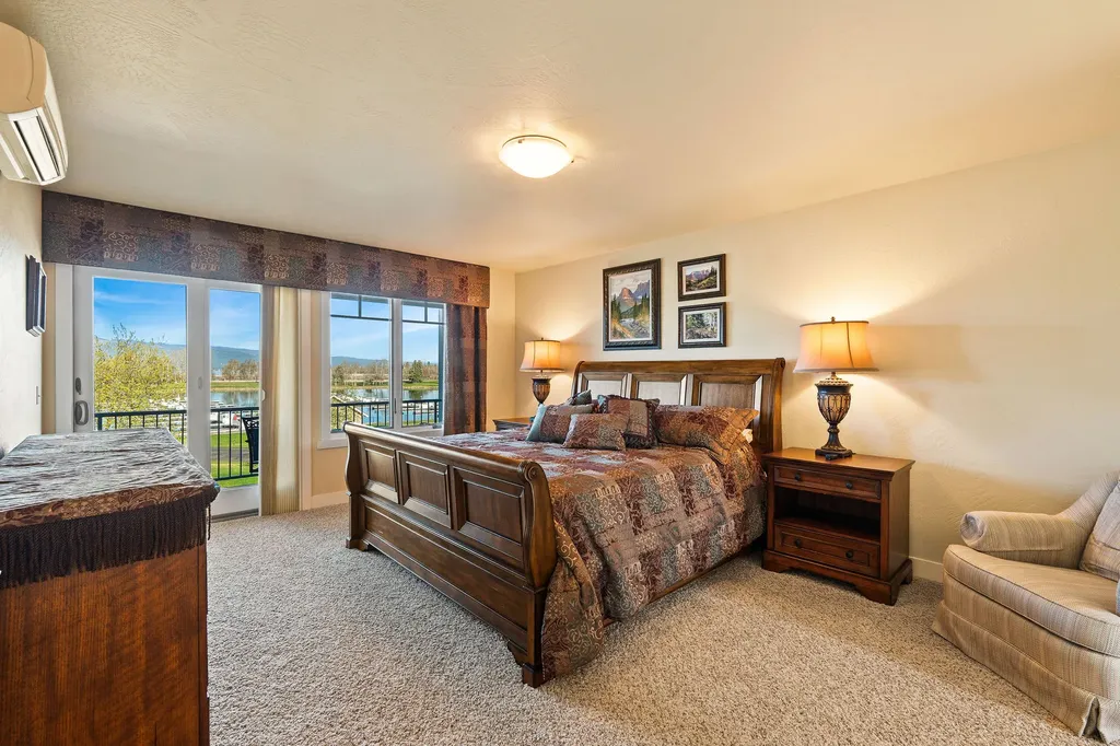 2120 Marina Court Bigfork MT 59911