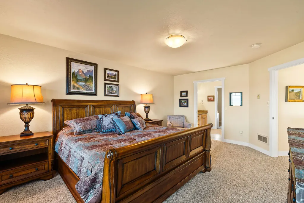 2120 Marina Court Bigfork MT 59911