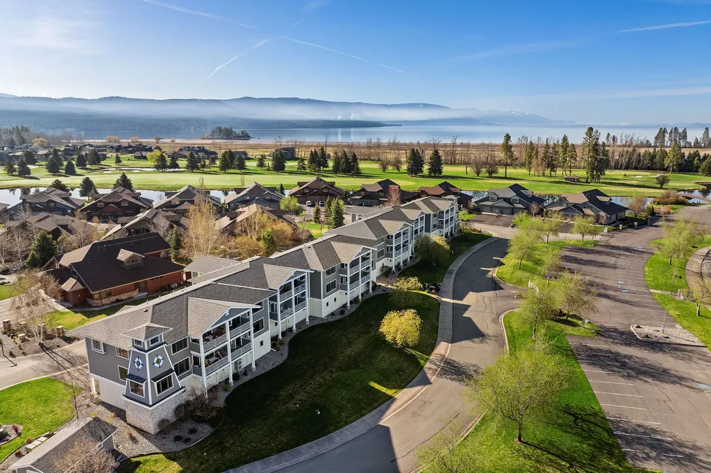 2120 Marina Court Bigfork MT 59911