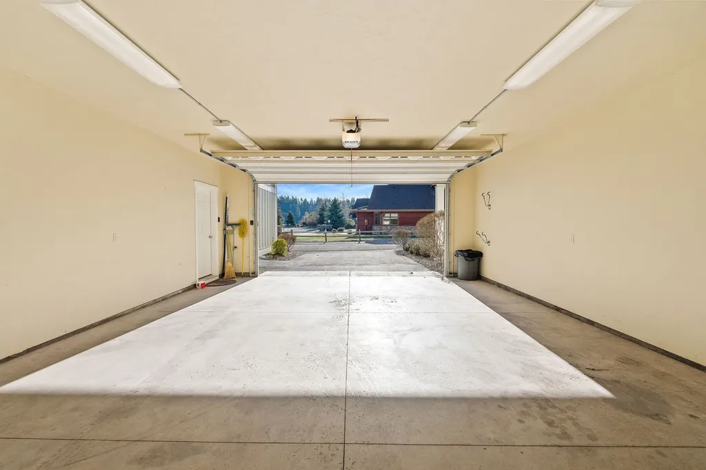 2120 Marina Court Bigfork MT 59911