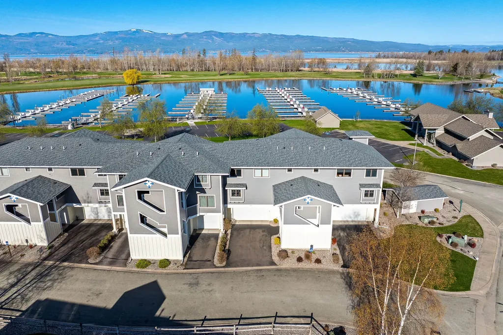 2120 Marina Court Bigfork MT 59911