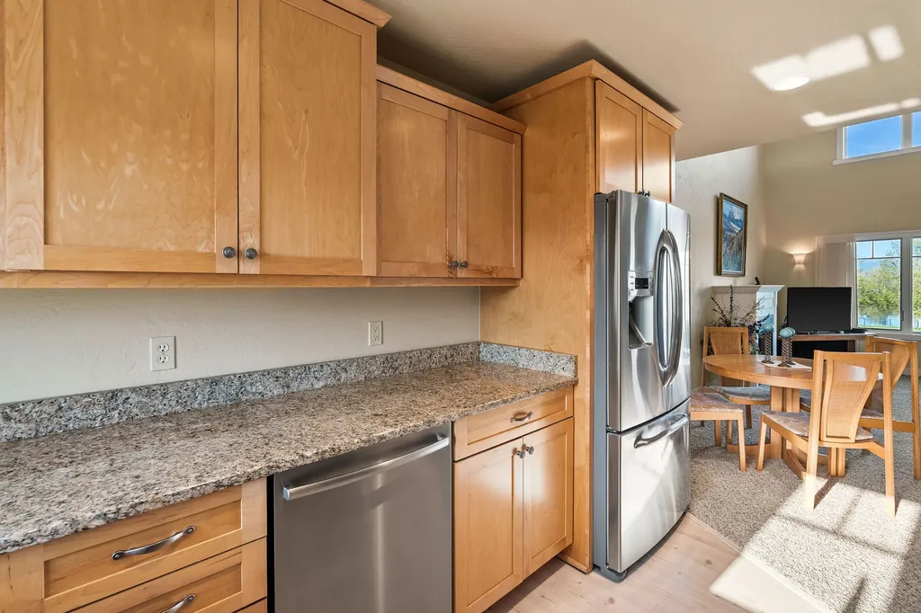2120 Marina Court Bigfork MT 59911