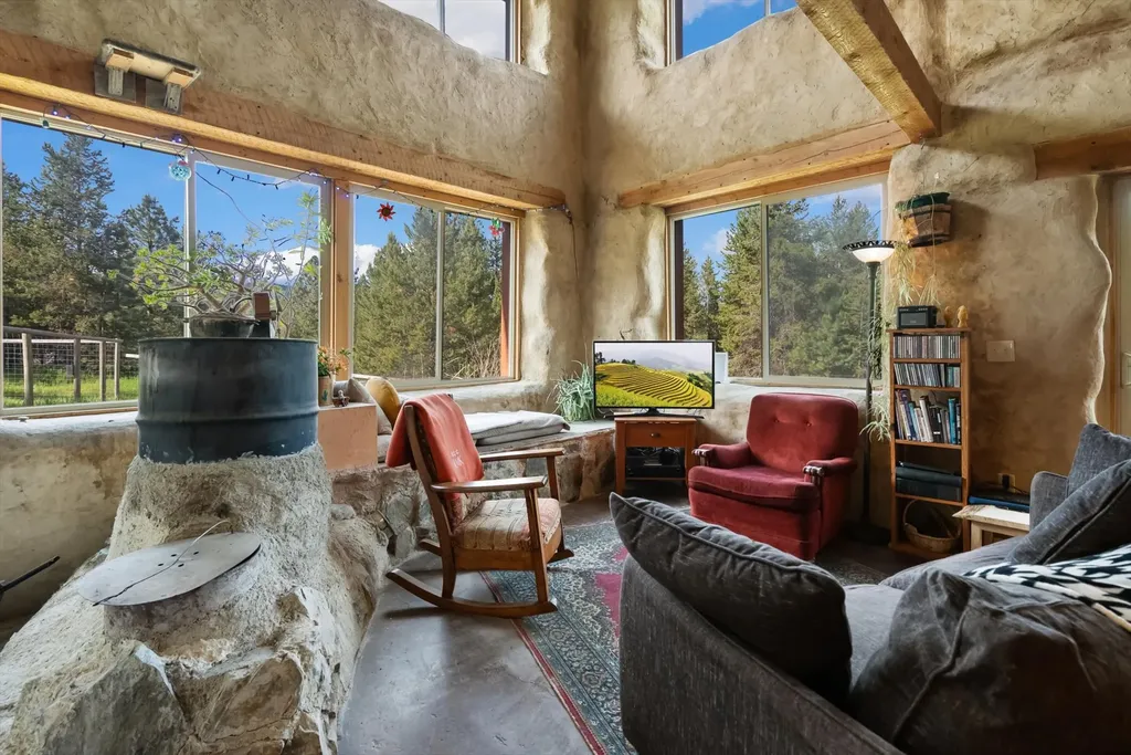 2950 Lower Lost Prairie Road Marion MT 59925