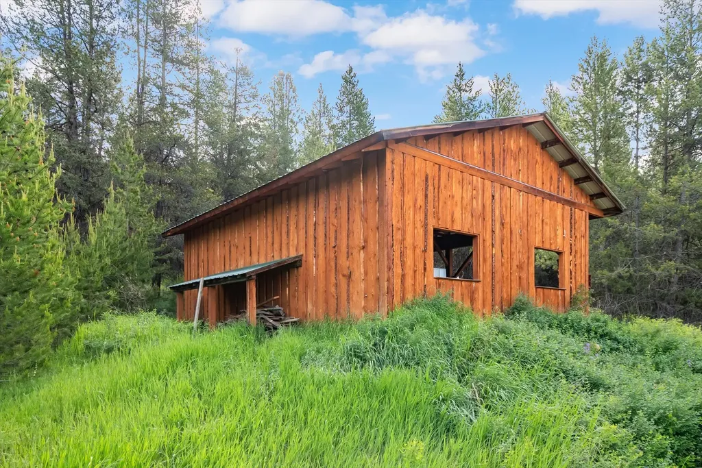 2950 Lower Lost Prairie Road Marion MT 59925