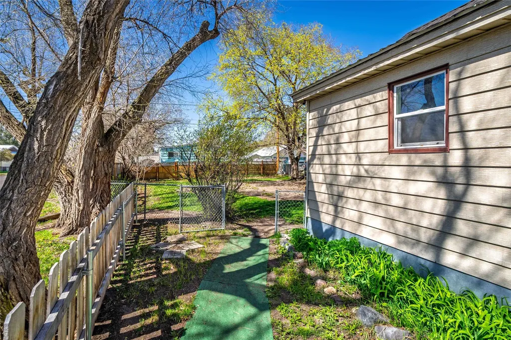 446 8th Avenue W Kalispell MT 59901