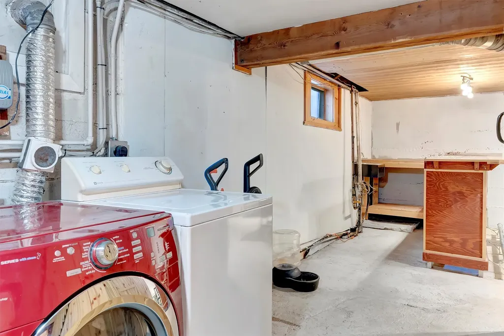 818 Rosehill Lane Alberton MT 59820
