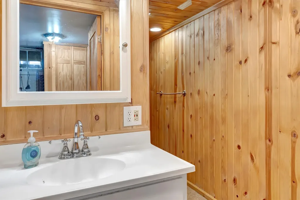 818 Rosehill Lane Alberton MT 59820